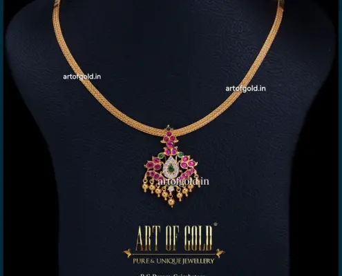 Attigai with Kemp Stone Pendant